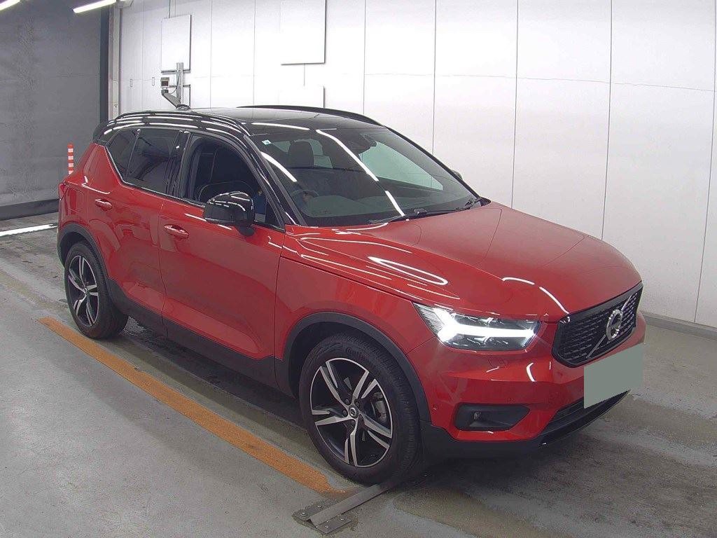 2021 Volvo XC40