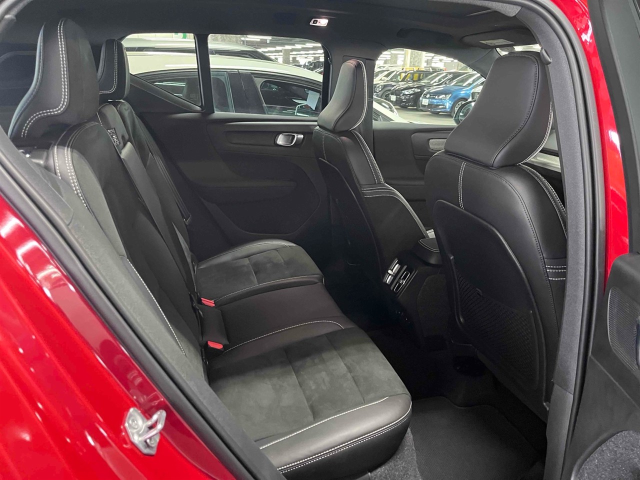 2021 Volvo XC40