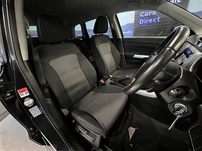 2016 Suzuki Vitara - Thumbnail