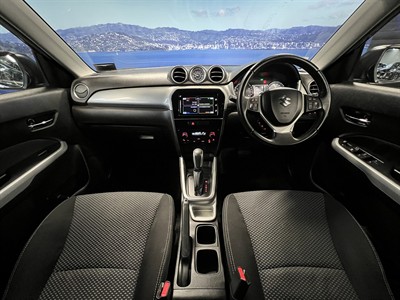 2016 Suzuki Vitara - Thumbnail