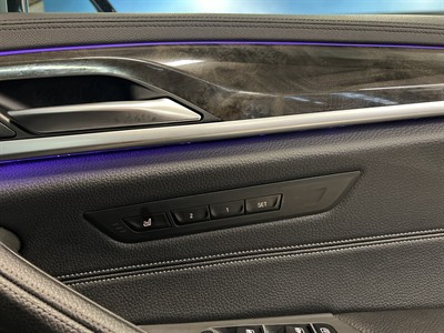 2018 BMW 530i - Thumbnail