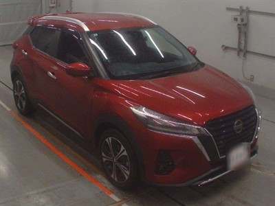 2022 Nissan Kicks - Thumbnail