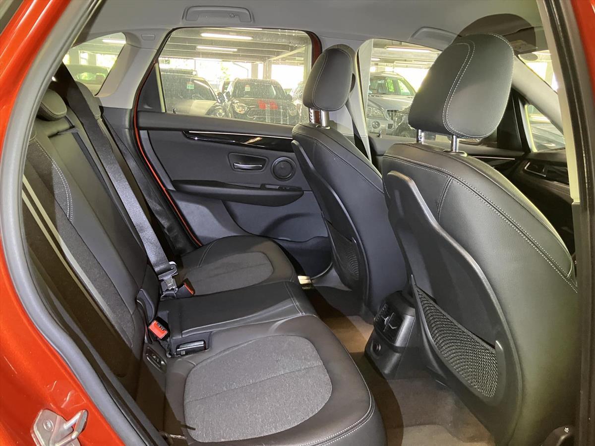 2019 BMW 218i