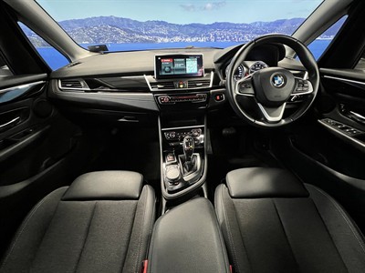 2019 BMW 218i - Thumbnail