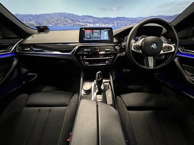 2019 BMW 523i - Thumbnail