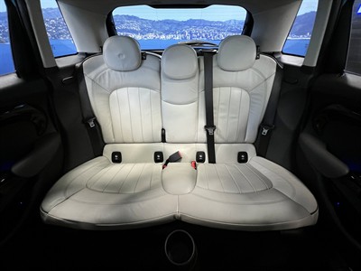 2015 Mini Cooper - Thumbnail