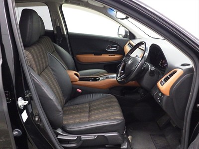 2017 Honda Vezel - Thumbnail