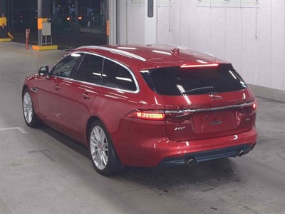 2019 Jaguar XF - Thumbnail