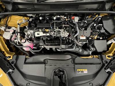 2023 Toyota Prius - Thumbnail