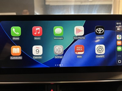 2023 Toyota Prius - Thumbnail