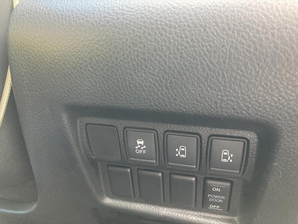 2018 Nissan Elgrand
