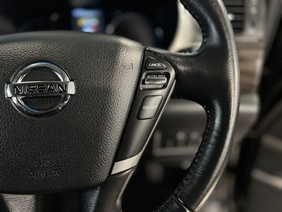 2018 Nissan Elgrand - Thumbnail