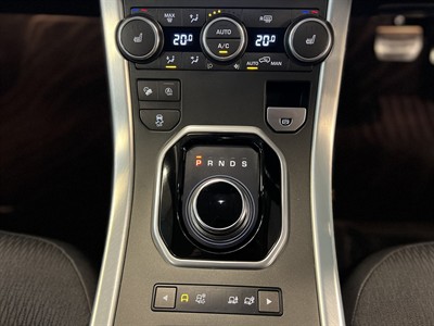 2019 Land Rover Range Rover Evoque - Thumbnail