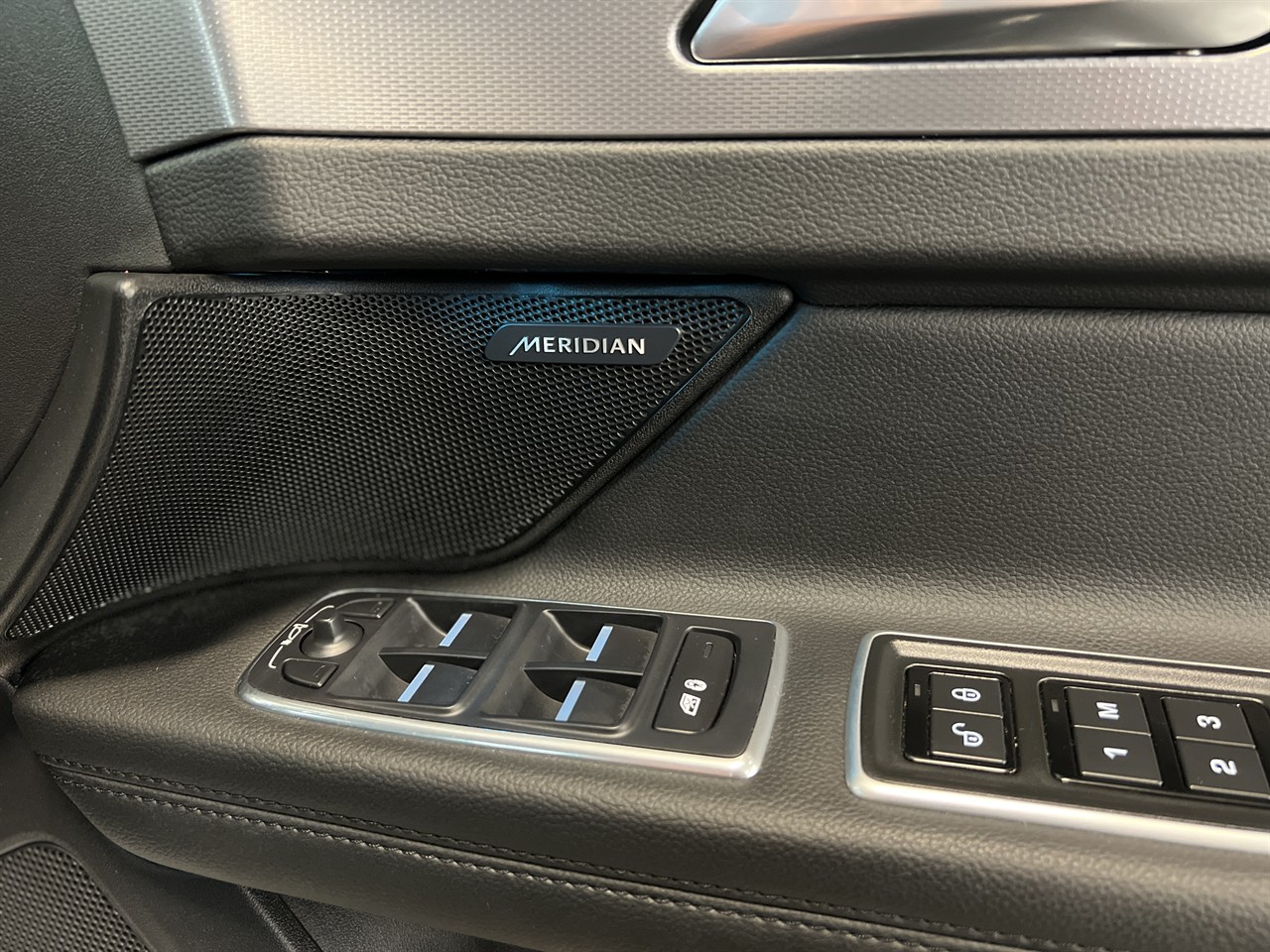 2019 Jaguar XF