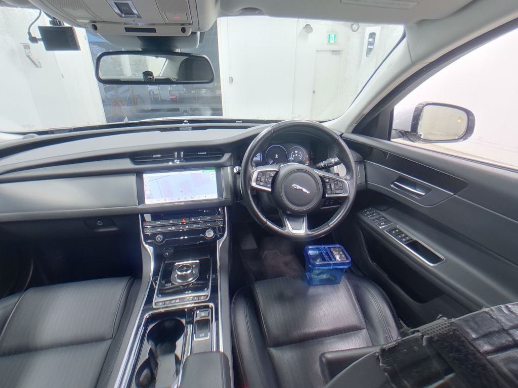 2019 Jaguar XF