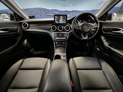 2017 Mercedes-Benz CLA 180 - Thumbnail