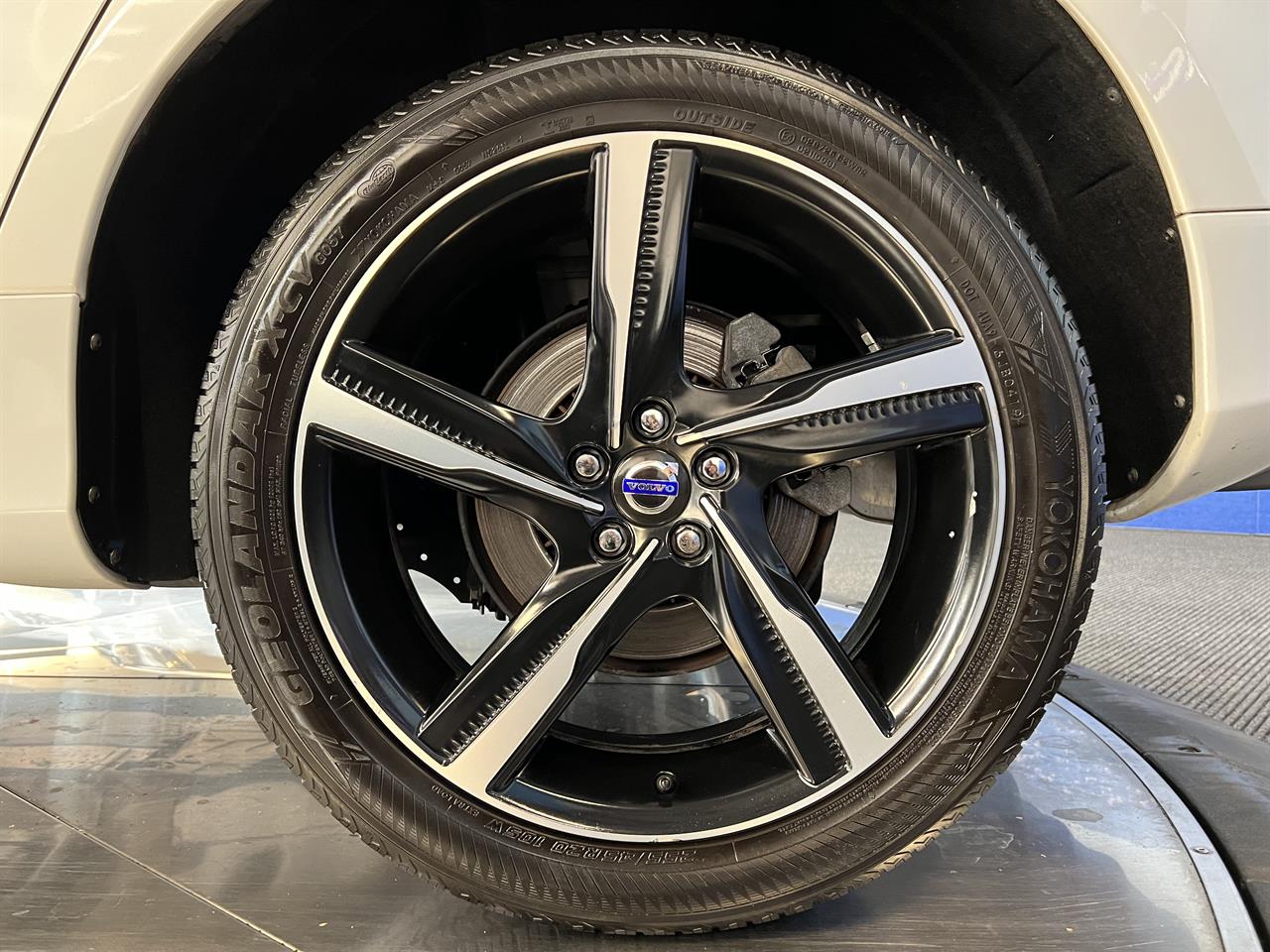 2015 Volvo XC60