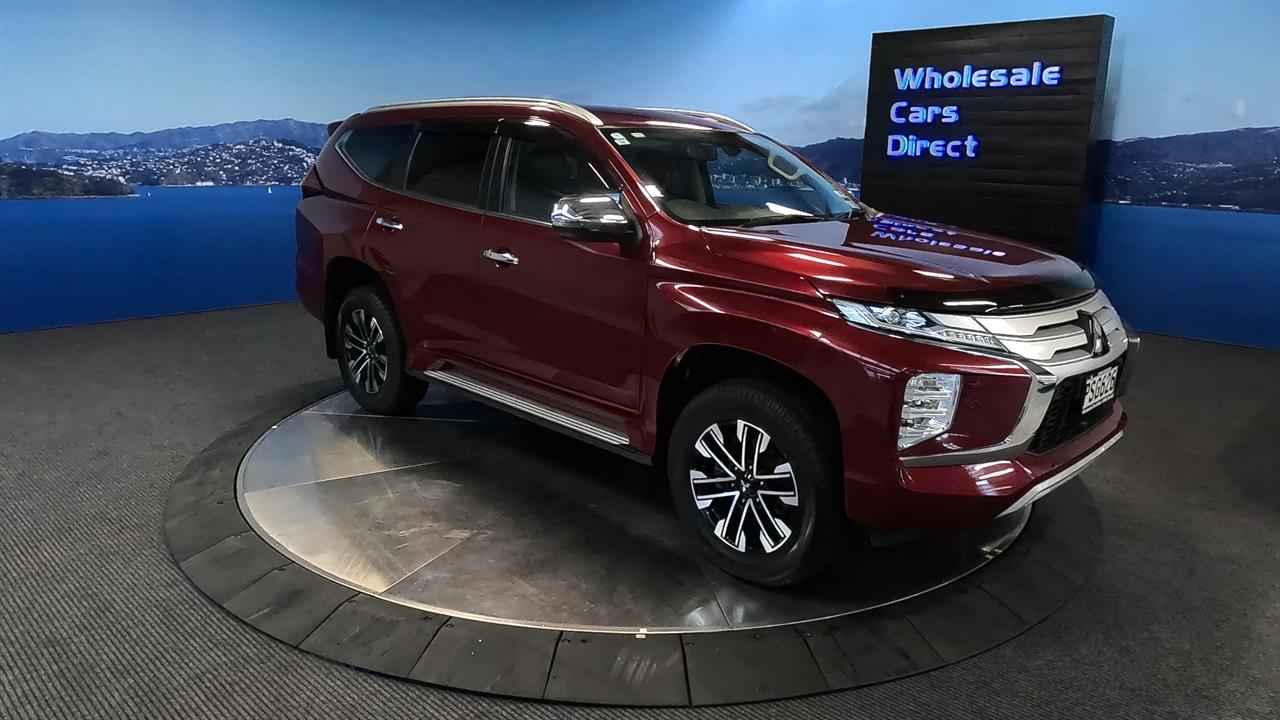2023 Mitsubishi Pajero Sport
