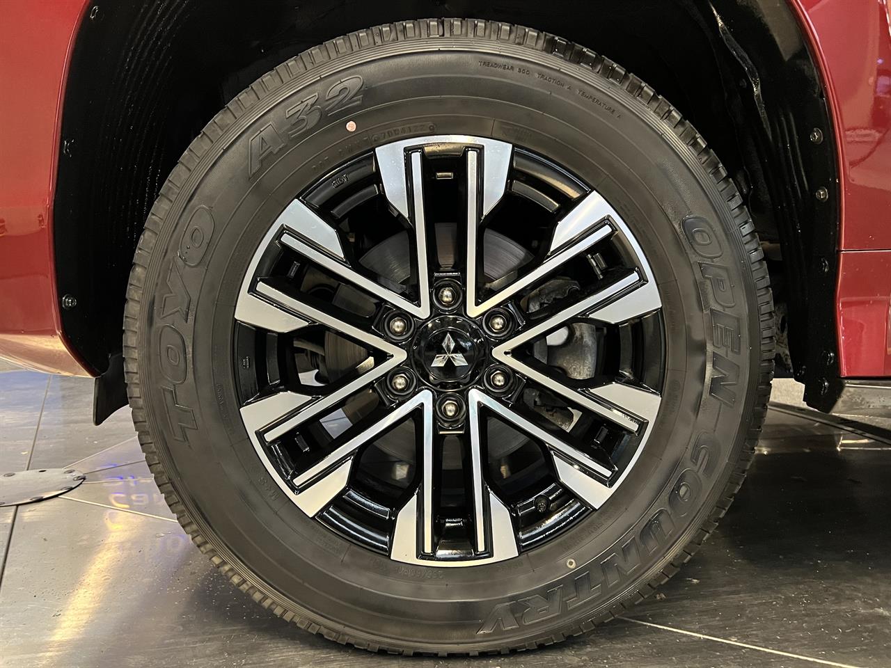 2023 Mitsubishi Pajero Sport