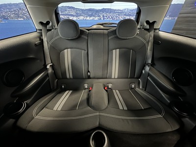 2017 Mini Cooper - Thumbnail