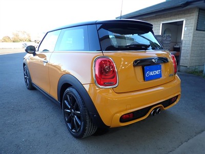 2017 Mini Cooper - Thumbnail