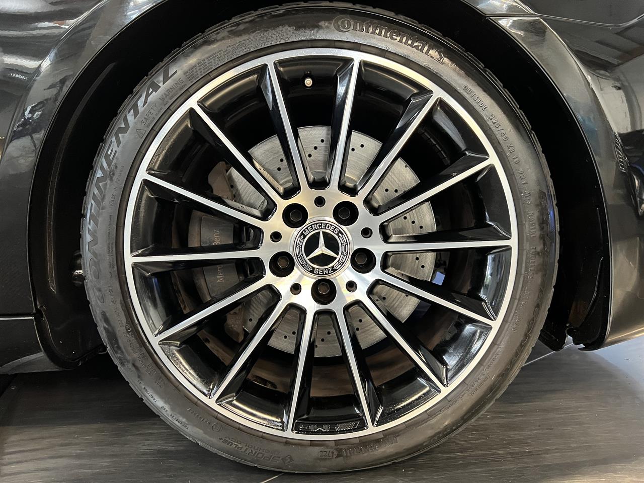 2017 Mercedes-Benz SLC 200