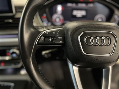 2018 Audi Q5 - Thumbnail