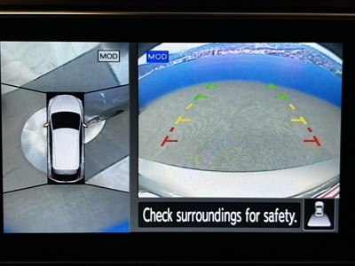 2021 Nissan Leaf - Thumbnail