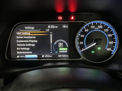 2019 Nissan Leaf - Thumbnail