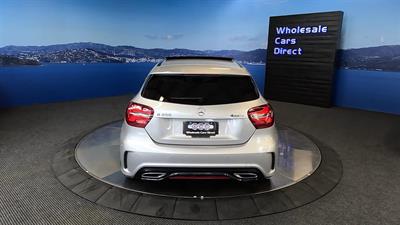 2017 Mercedes-Benz A 250 - Thumbnail