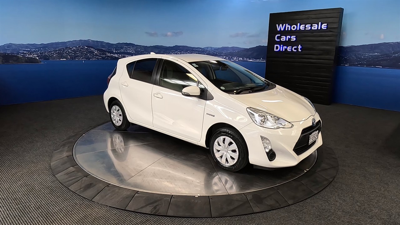 2016 Toyota Aqua