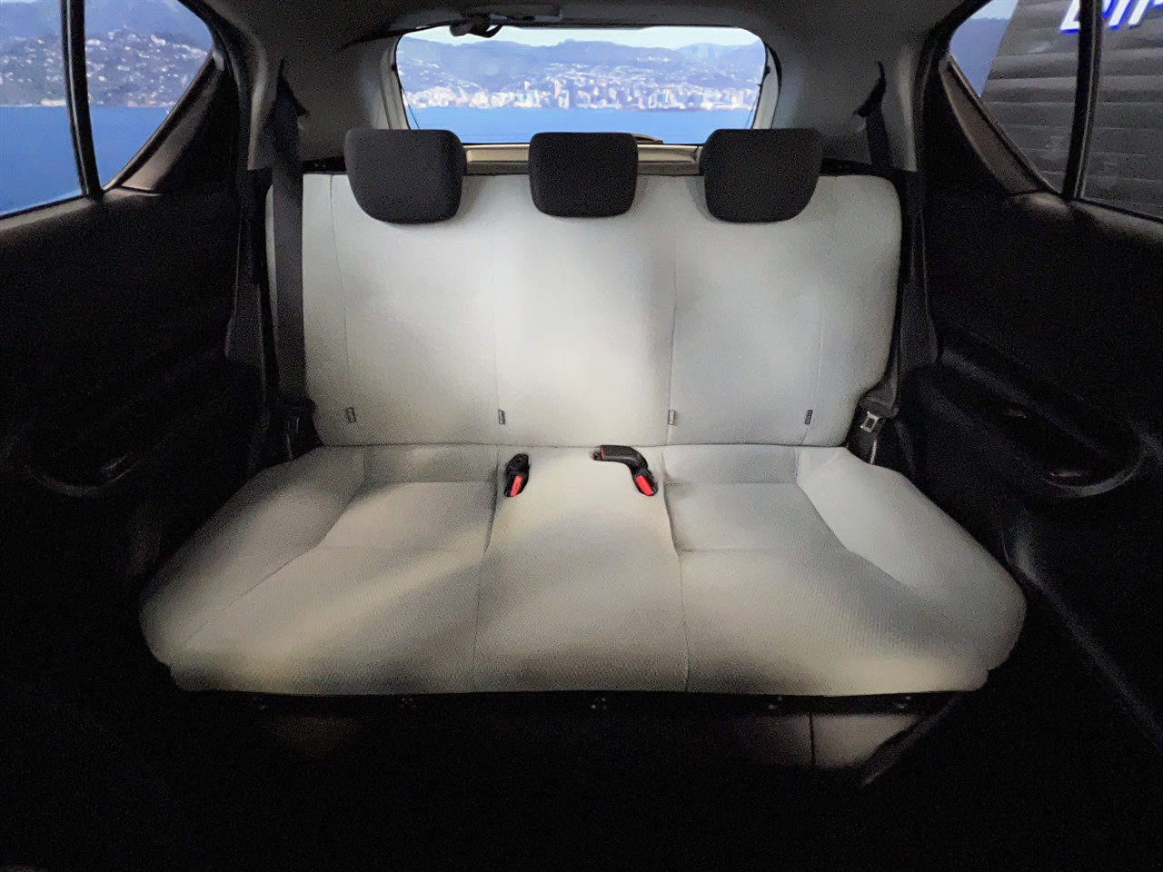 2016 Toyota Aqua