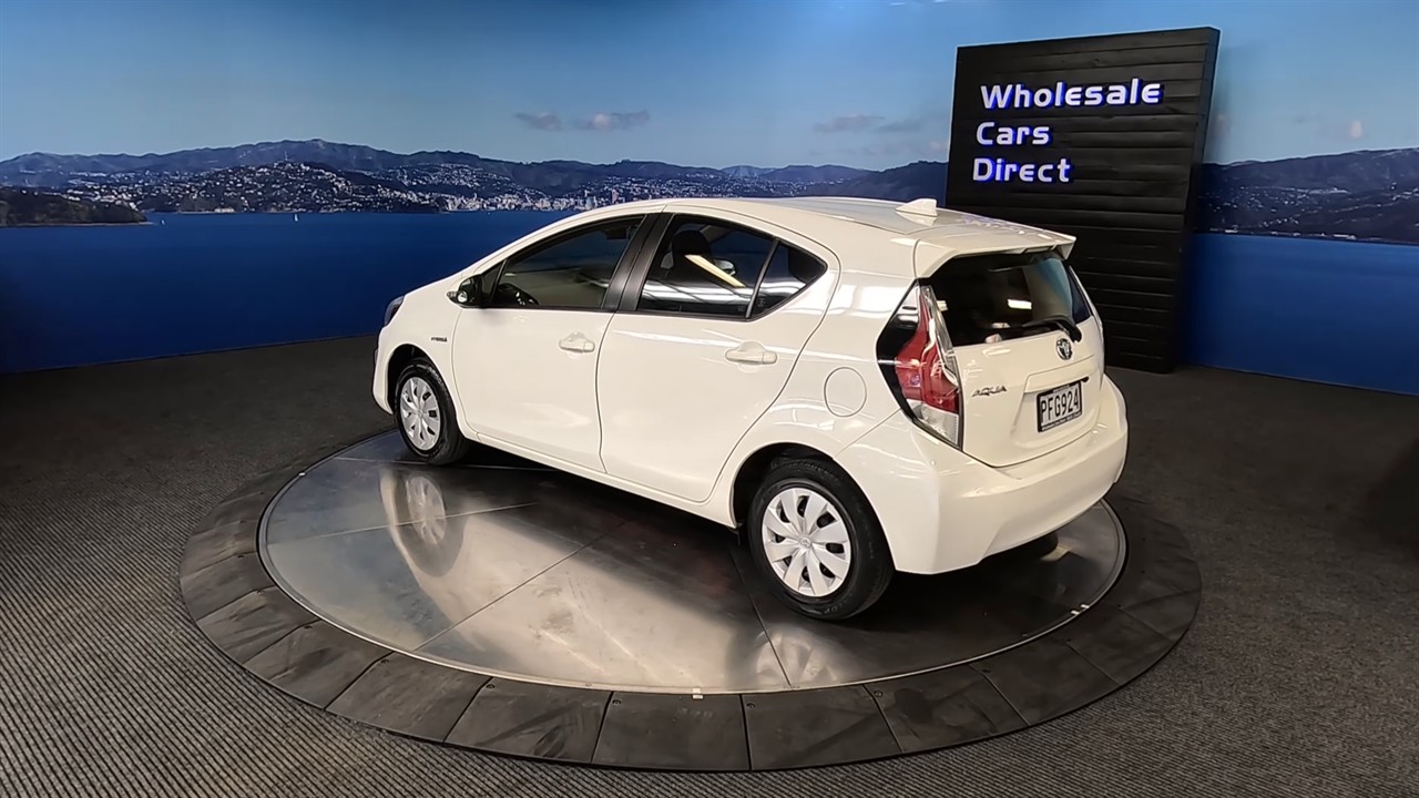 2016 Toyota Aqua