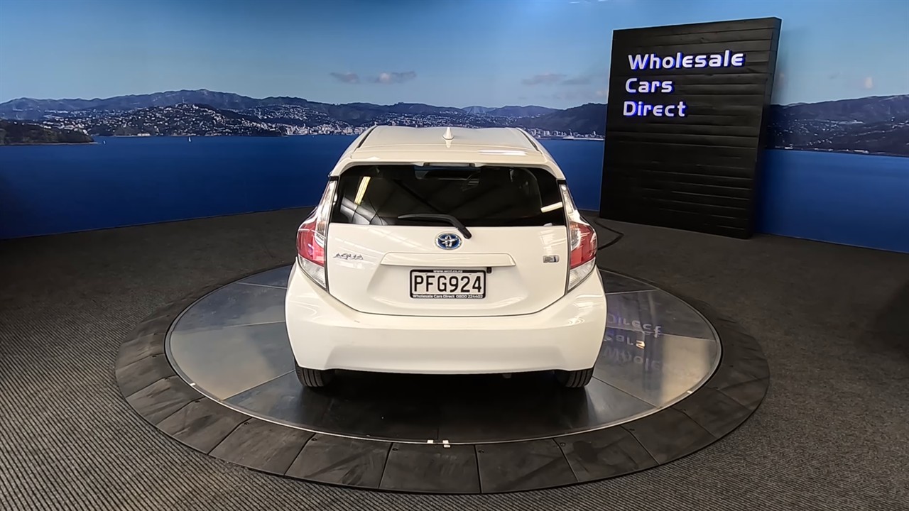 2016 Toyota Aqua