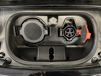 2021 Nissan Leaf - Thumbnail