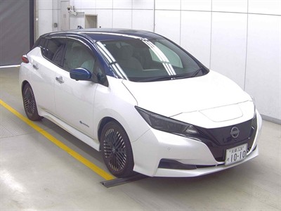 2022 Nissan Leaf - Thumbnail