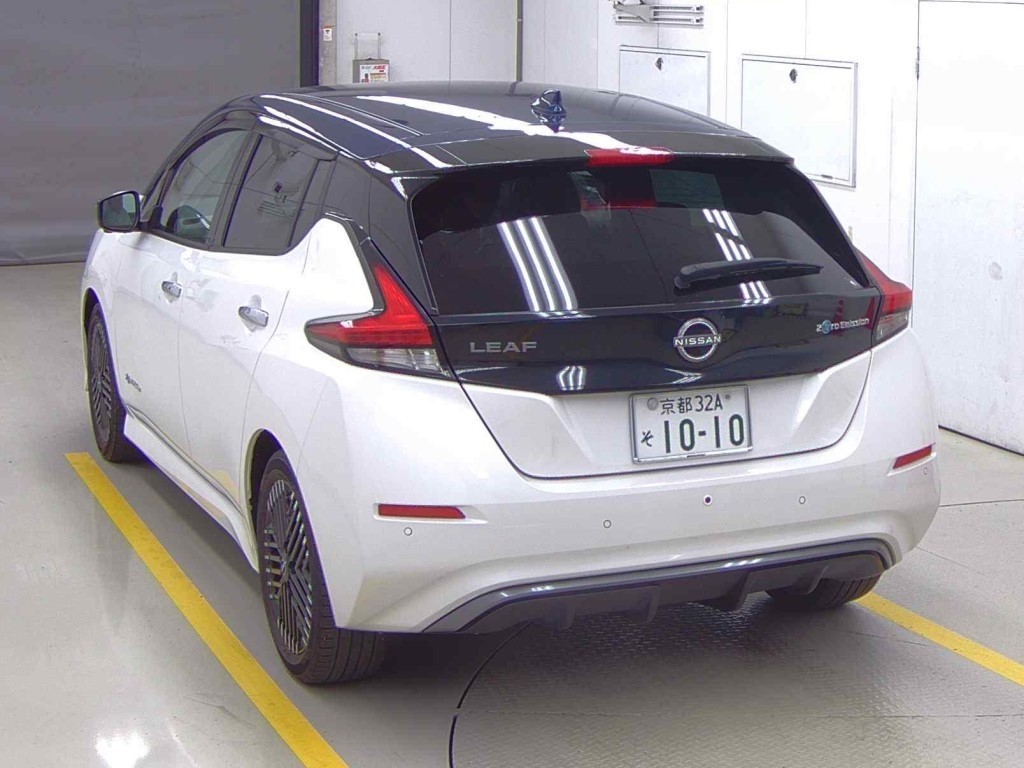 2022 Nissan Leaf