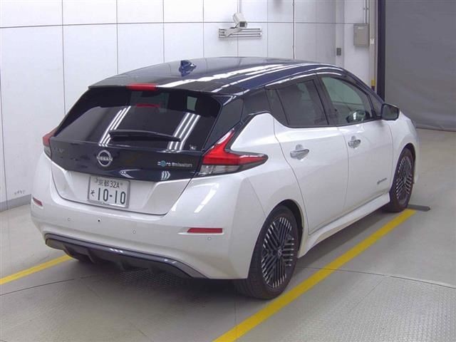 2022 Nissan Leaf