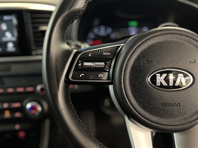 2021 Kia Sportage - Thumbnail
