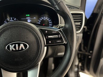 2021 Kia Sportage - Thumbnail