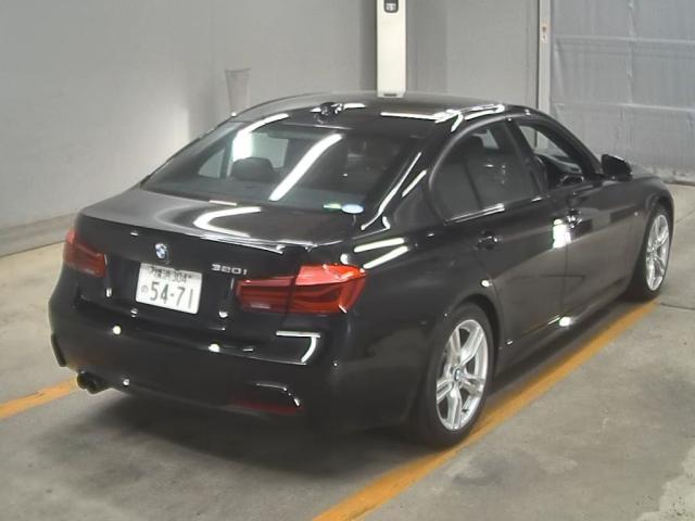 2017 BMW 320i