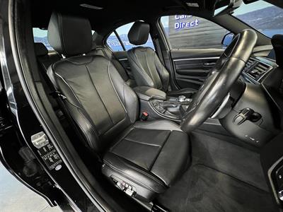 2017 BMW 320i - Thumbnail