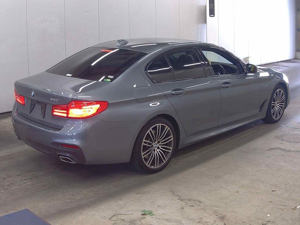 2019 BMW 530i