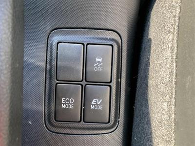 2015 Toyota Aqua - Thumbnail