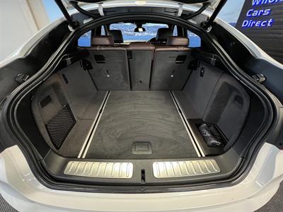 2017 BMW X4 - Thumbnail