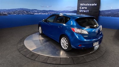 2011 Mazda Axela - Thumbnail