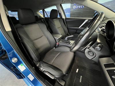 2011 Mazda Axela - Thumbnail
