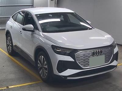 2023 Audi Q4 - Thumbnail