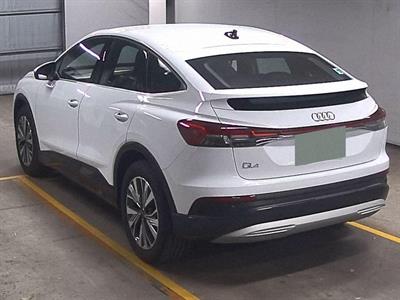 2023 Audi Q4 - Thumbnail