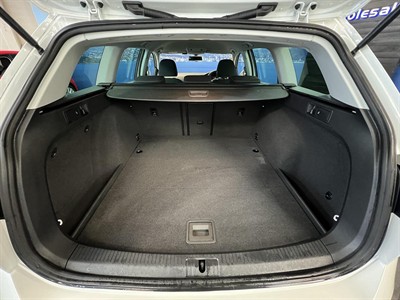 2015 Volkswagen Golf - Thumbnail